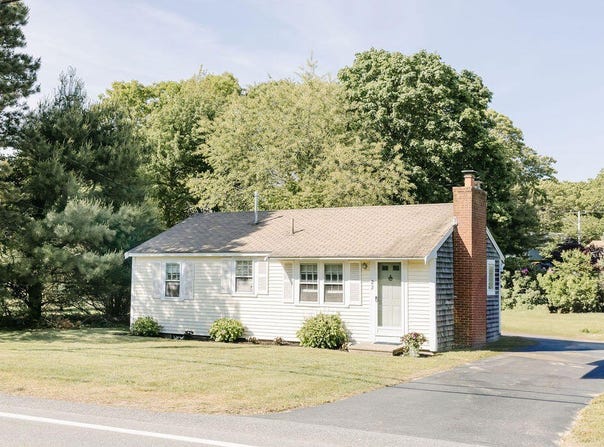22 Presidents Road, Bourne, MA 02532