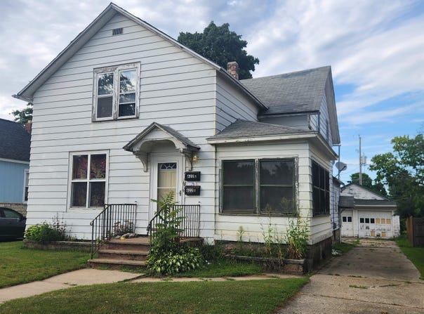 622 MAIN Street, MARINETTE, WI 54143