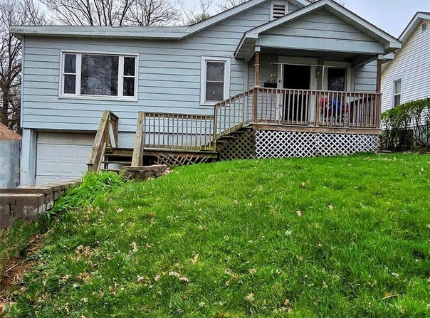 2615 Krum Street, Alton, IL 62002