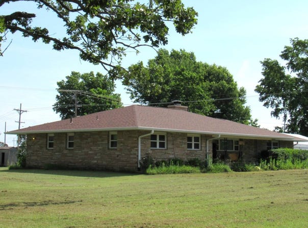 101 W Monroe, Jay, OK 74346