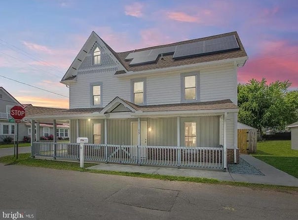 15 E 3RD Street, SEAFORD, DE 19973