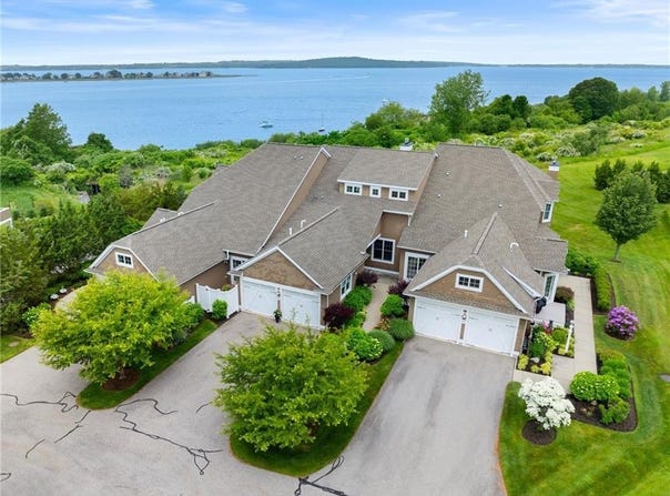 83 Waters Edge Street, Tiverton, RI 02878
