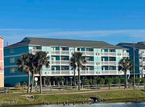 600 S Carolina Beach Avenue S, Carolina Beach, NC 28428