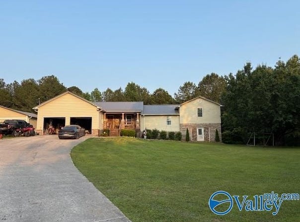 89 Benefield Drive, Attalla, AL 35954