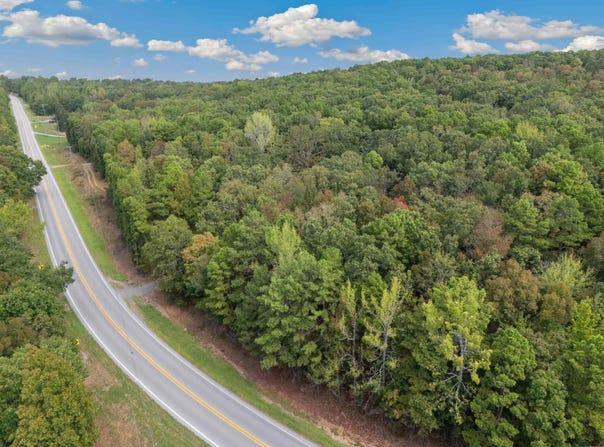 1355 Floral Road, Concord, AR 72523