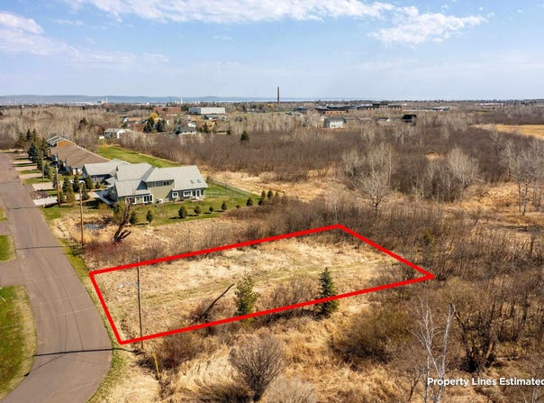3232 Lamborn Ave, Superior, WI 54880