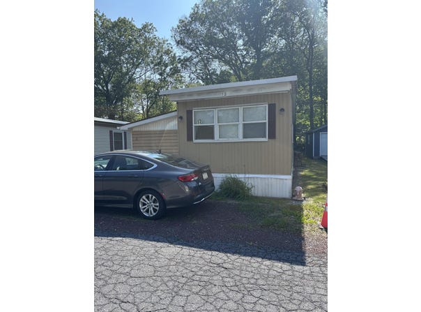 12 Indian Trail, Wind Gap, PA 18091