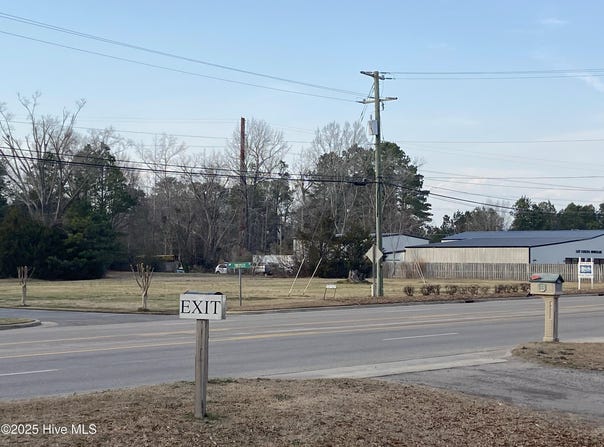 170 W Hwy 158, Camden, NC 27921