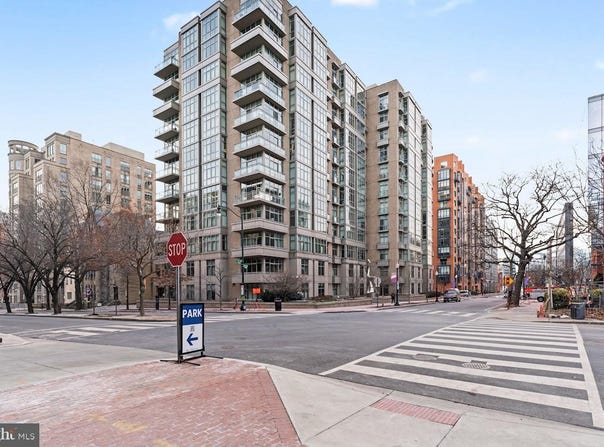 811 4TH STREET NW, WASHINGTON, DC 20001