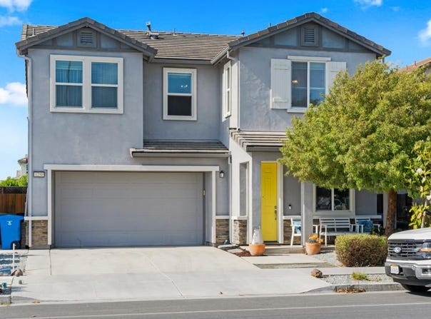 1250 Central AVE, HOLLISTER, CA 95023