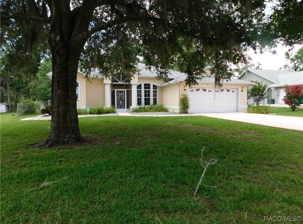 521 Poinsettia Avenue, Inverness, FL 34452