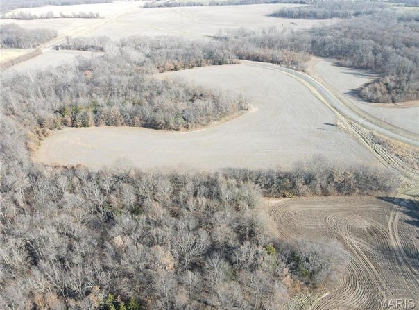 6 Route HH, Stoutsville, MO 65283