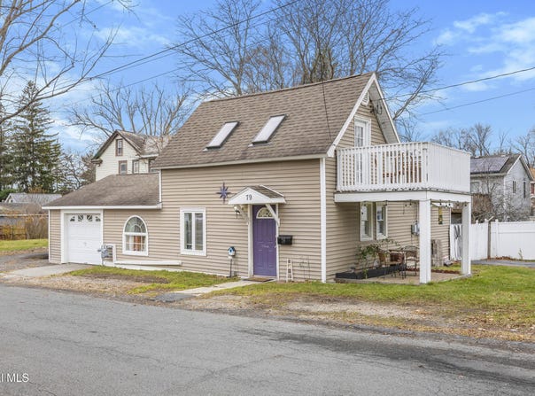 79 Starr Avenue, Schenectady, NY 12304