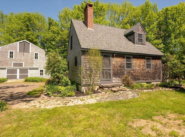 15 Feylers Corner Road, Waldoboro, ME 04572