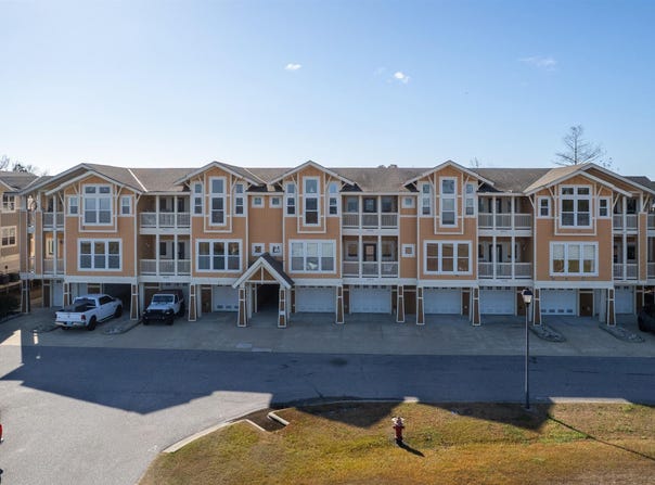 100 Mercedes Ct, Grandy, NC 27939