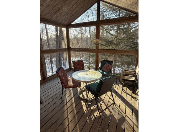127 Mountain Ridge Road, Peru, VT 05152