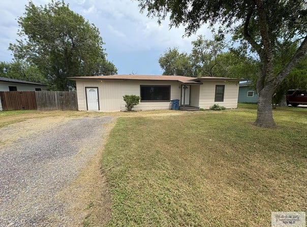108 N CANAL ST., LOS FRESNOS, TX 78566