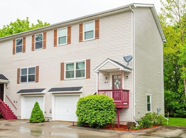 10 West Ave, Webster, MA 01570