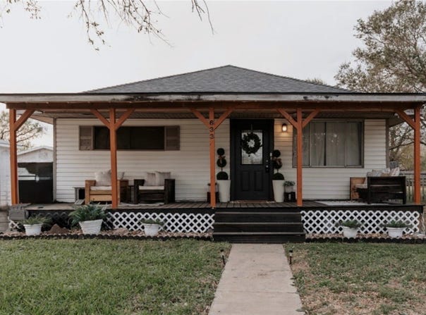 633 Tutt Avenue, Taft, TX 78390