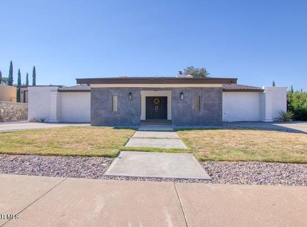 6504 CAMINO FUENTE Drive, El Paso, TX 79912