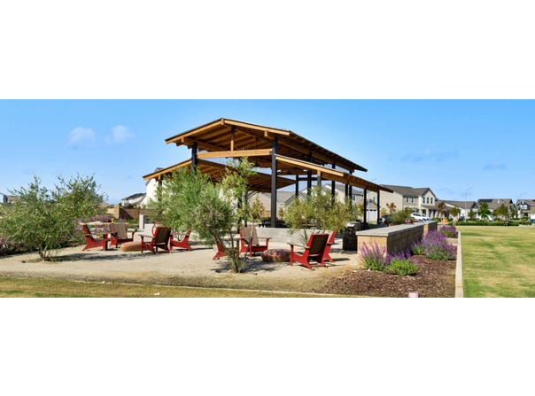 Clovis Ave. & Shepherd Ave., Clovis, CA 93619