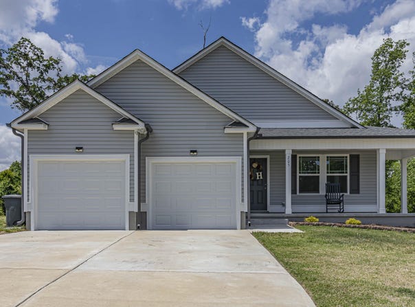 205 Cedar Street, Dudley, NC 28333