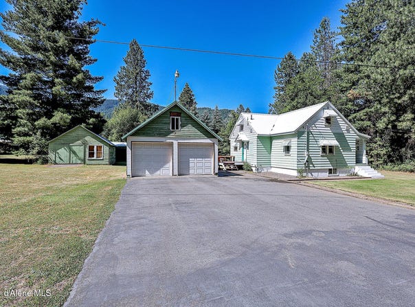 67 Nuchols Gulch Rd, Osburn, ID 83849