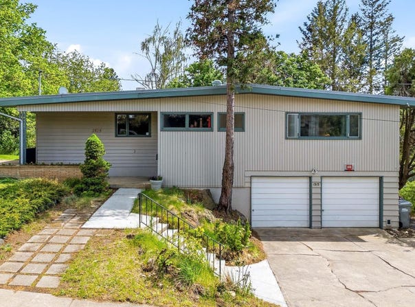 1515 NE Upper Drive, Pullman, WA 99163