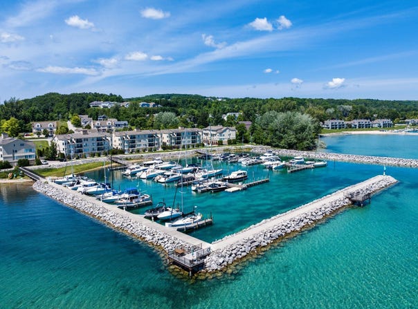 712 Dockside Circle, Suttons Bay, MI 49682