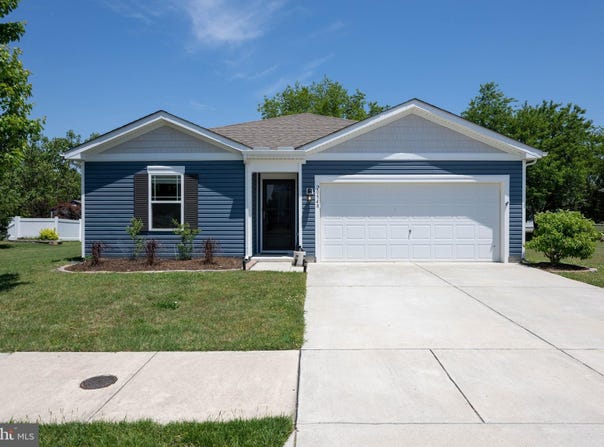 20548 SMITHFIELD Circle, MILFORD, DE 19963
