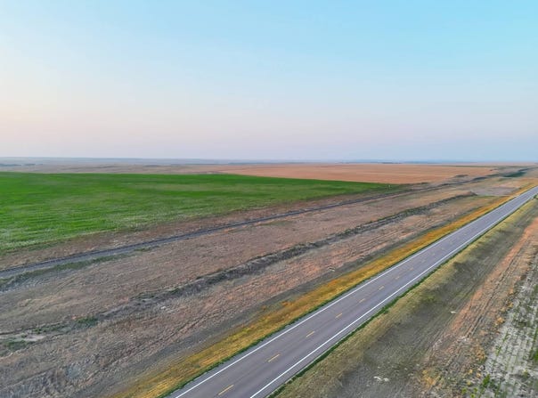 State Highway 40, Weskan, KS 67762
