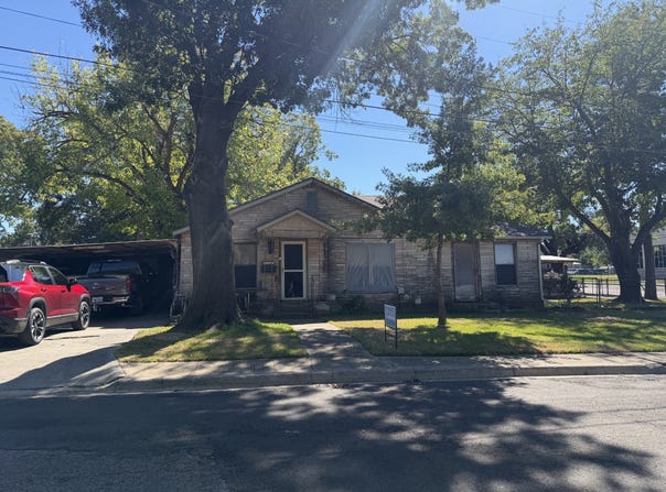 114 Wainwright Street, Whitesboro, TX 76273