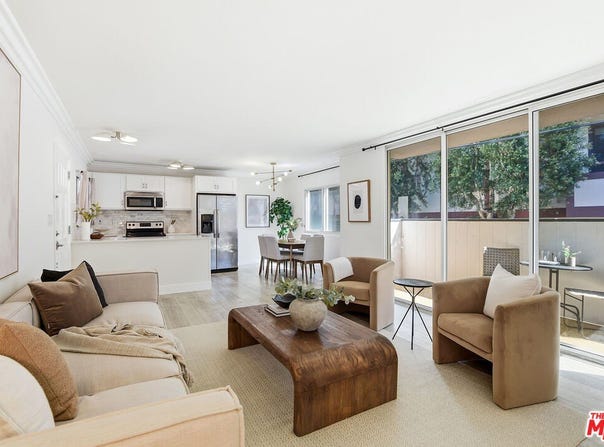 8358 Manitoba St, Playa Del Rey, CA 90293