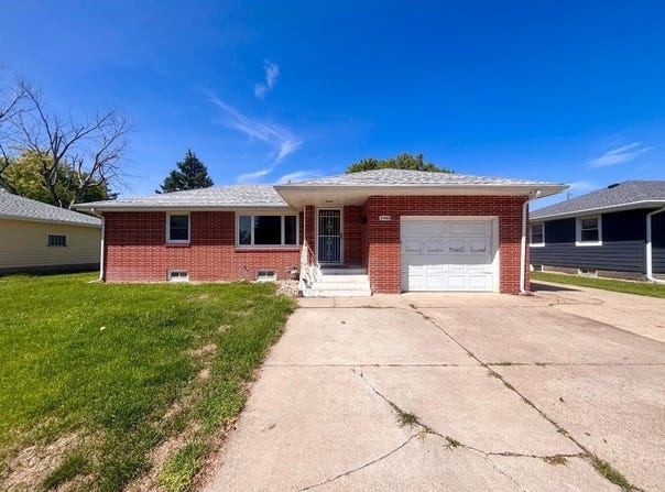 2460 Kummer Drive, Columbus, NE 68601