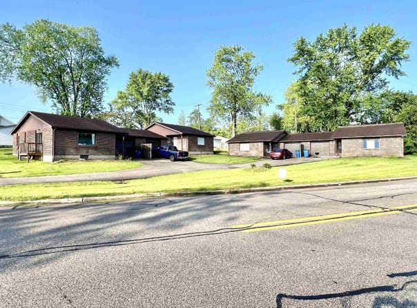 520-526 5th Street, Bedford, IN 47421