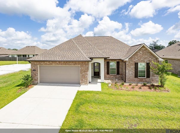 1545 Cavalry Ave, Zachary, LA 70791