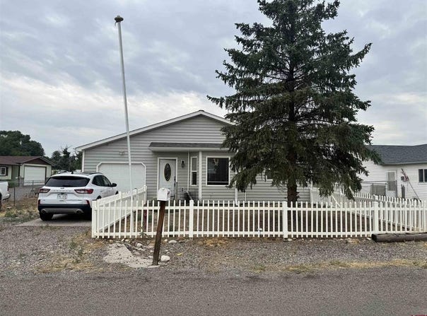 1084 Normandy Road, Montrose, CO 81403