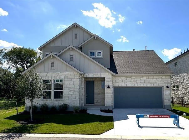 131 Delaware LN, Kyle, TX 78640