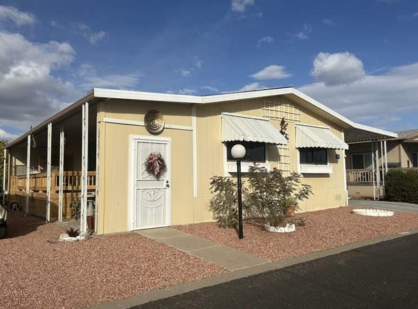 652 S Ellsworth Rd, Mesa, AZ 85208