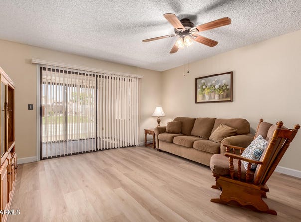 1021 S GREENFIELD Road, Mesa, AZ 85206