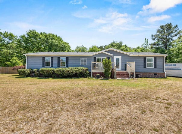 43 Upper Pond Road, Elgin, SC 29045