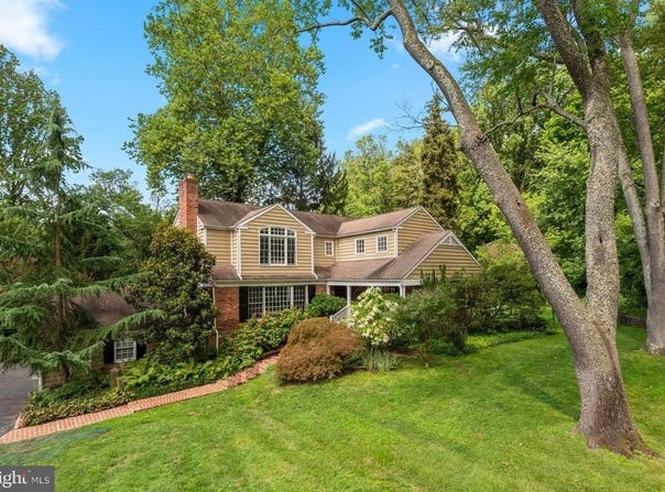 211 SPRUCE TREE ROAD, WAYNE, PA 19087