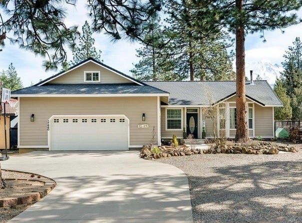 17440 Jackrabbit Road, Weed, CA 96094-9471
