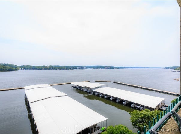 607 E Harbour Towne Drive unit: E-607, Lake Ozark, MO 65049