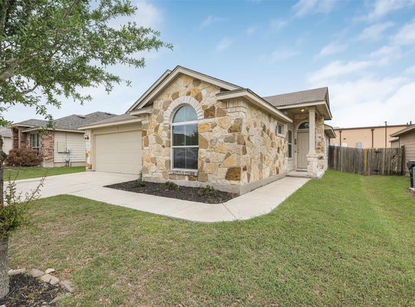 217 Teron DR, San Marcos, TX 78666