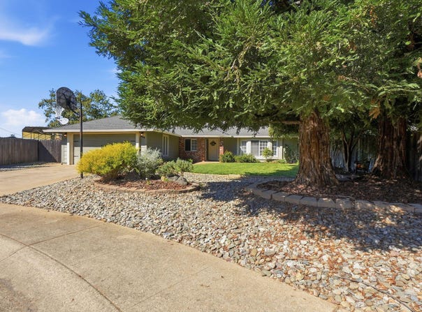 3468 Oak Haven Court, Redding, CA 96002
