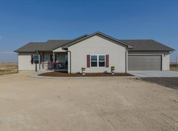 940 N Purcell Blvd, Pueblo West, CO 81007