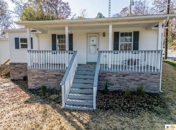 301 Morgantown Road, Caneyville, KY 42754