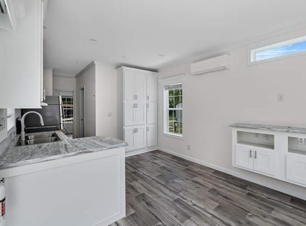 2166 East Camp N Comfort Lane, Avon Park, FL 33825
