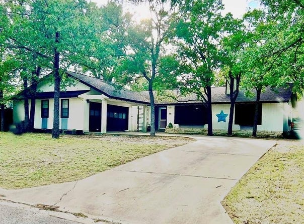 116 Live Oak DR, Cedar Creek, TX 78612